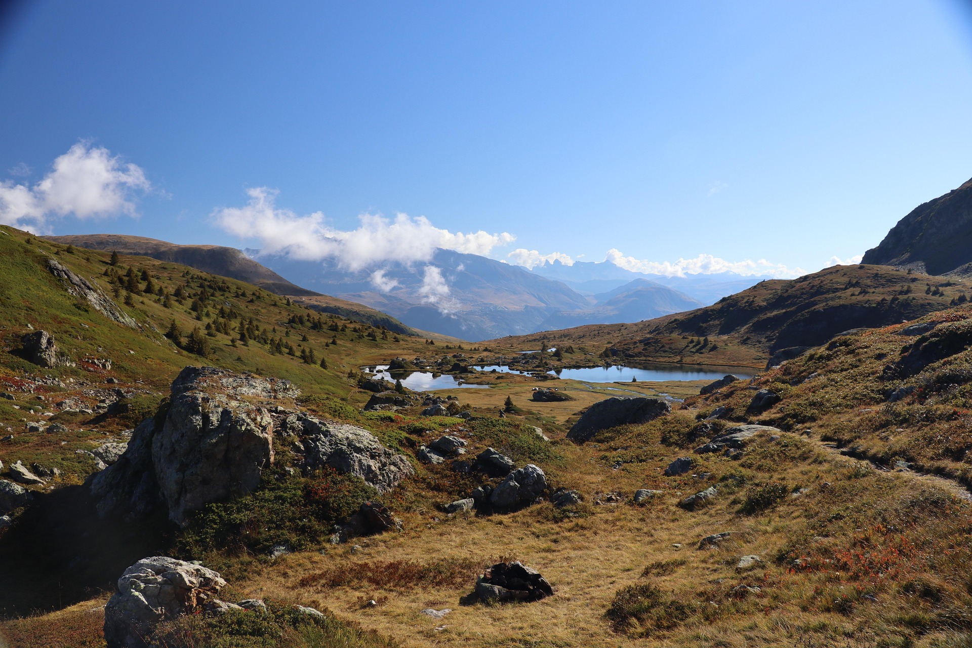 Lac d&rsquo;altitude dans le Queyras en &eacute;t&eacute;